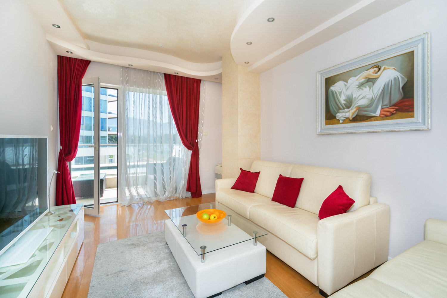 One Bedroom Apartment with Balcony (180)